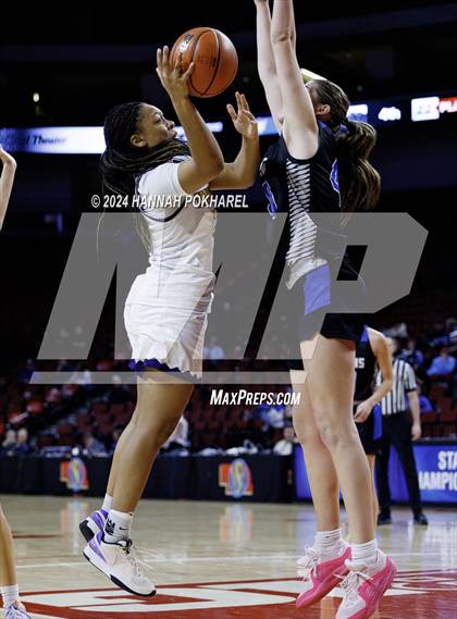 Thumbnail 1 in Bellevue West vs. Papillion-LaVista South (NSAA Class A Quarterfinal) photogallery.