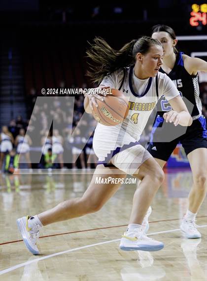 Thumbnail 1 in Bellevue West vs. Papillion-LaVista South (NSAA Class A Quarterfinal) photogallery.