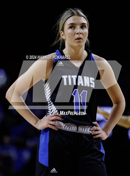 Thumbnail 3 in Bellevue West vs. Papillion-LaVista South (NSAA Class A Quarterfinal) photogallery.