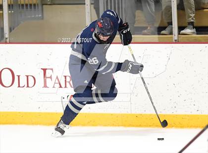 Thumbnail 1 in Kent vs. Berkshire (Avon Christmas Classic 5th Place) photogallery.