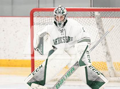 Thumbnail 1 in Kent vs. Berkshire (Avon Christmas Classic 5th Place) photogallery.