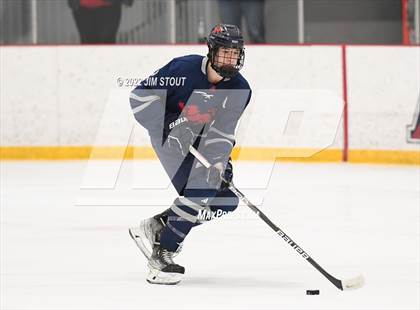 Thumbnail 1 in Kent vs. Berkshire (Avon Christmas Classic 5th Place) photogallery.