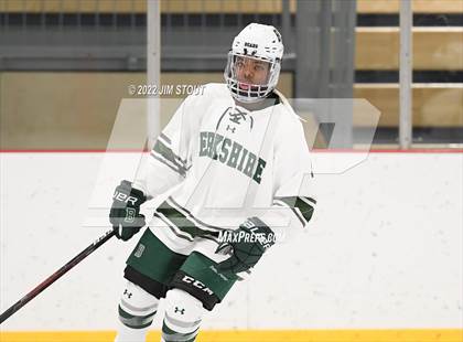Thumbnail 1 in Kent vs. Berkshire (Avon Christmas Classic 5th Place) photogallery.