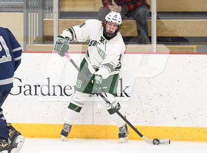 Thumbnail 1 in Kent vs. Berkshire (Avon Christmas Classic 5th Place) photogallery.