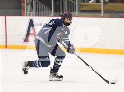 Thumbnail 1 in Kent vs. Berkshire (Avon Christmas Classic 5th Place) photogallery.