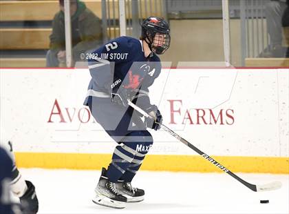 Thumbnail 3 in Kent vs. Berkshire (Avon Christmas Classic 5th Place) photogallery.