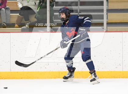 Thumbnail 2 in Kent vs. Berkshire (Avon Christmas Classic 5th Place) photogallery.