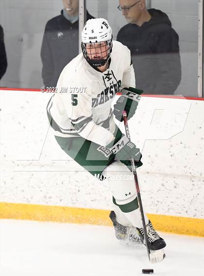 Thumbnail 1 in Kent vs. Berkshire (Avon Christmas Classic 5th Place) photogallery.
