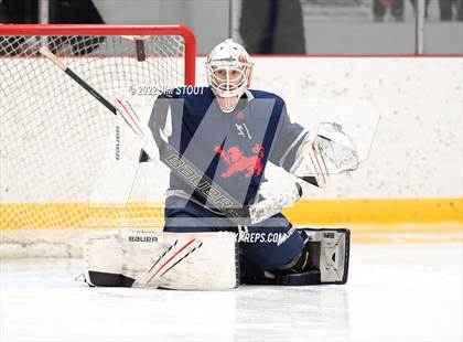 Thumbnail 1 in Kent vs. Berkshire (Avon Christmas Classic 5th Place) photogallery.