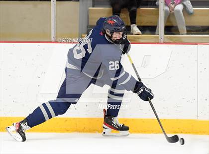 Thumbnail 1 in Kent vs. Berkshire (Avon Christmas Classic 5th Place) photogallery.