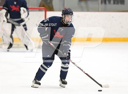 Thumbnail 3 in Kent vs. Berkshire (Avon Christmas Classic 5th Place) photogallery.