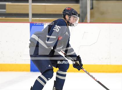 Thumbnail 2 in Kent vs. Berkshire (Avon Christmas Classic 5th Place) photogallery.