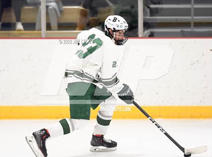 Thumbnail 2 in Kent vs. Berkshire (Avon Christmas Classic 5th Place) photogallery.