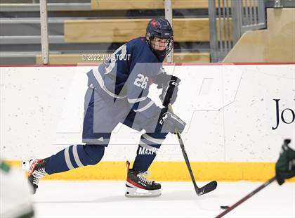 Thumbnail 2 in Kent vs. Berkshire (Avon Christmas Classic 5th Place) photogallery.