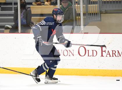 Thumbnail 2 in Kent vs. Berkshire (Avon Christmas Classic 5th Place) photogallery.