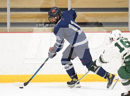 Thumbnail 3 in Kent vs. Berkshire (Avon Christmas Classic 5th Place) photogallery.