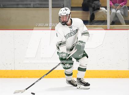 Thumbnail 2 in Kent vs. Berkshire (Avon Christmas Classic 5th Place) photogallery.