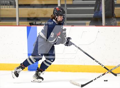 Thumbnail 2 in Kent vs. Berkshire (Avon Christmas Classic 5th Place) photogallery.