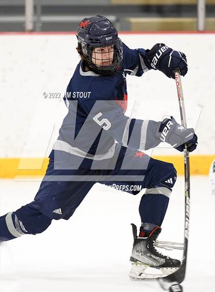 Thumbnail 3 in Kent vs. Berkshire (Avon Christmas Classic 5th Place) photogallery.