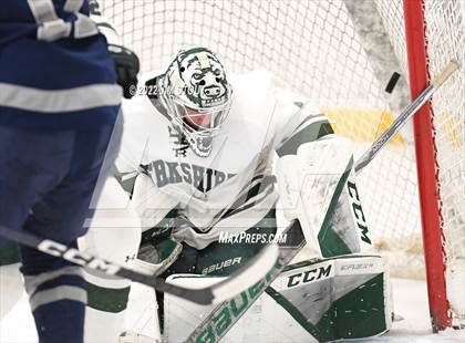 Thumbnail 2 in Kent vs. Berkshire (Avon Christmas Classic 5th Place) photogallery.