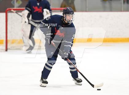 Thumbnail 2 in Kent vs. Berkshire (Avon Christmas Classic 5th Place) photogallery.