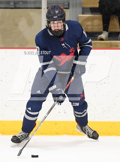 Thumbnail 2 in Kent vs. Berkshire (Avon Christmas Classic 5th Place) photogallery.