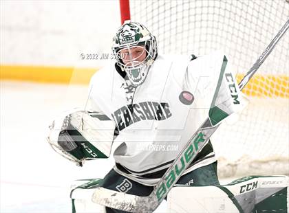 Thumbnail 3 in Kent vs. Berkshire (Avon Christmas Classic 5th Place) photogallery.