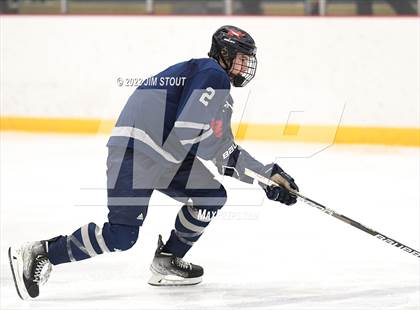 Thumbnail 1 in Kent vs. Berkshire (Avon Christmas Classic 5th Place) photogallery.
