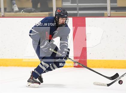 Thumbnail 2 in Kent vs. Berkshire (Avon Christmas Classic 5th Place) photogallery.