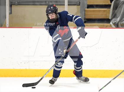 Thumbnail 2 in Kent vs. Berkshire (Avon Christmas Classic 5th Place) photogallery.