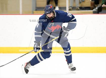 Thumbnail 2 in Kent vs. Berkshire (Avon Christmas Classic 5th Place) photogallery.