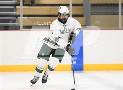 Thumbnail 1 in Kent vs. Berkshire (Avon Christmas Classic 5th Place) photogallery.