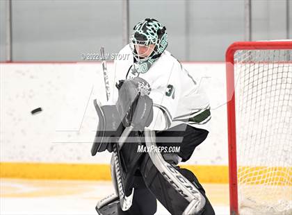 Thumbnail 1 in Kent vs. Berkshire (Avon Christmas Classic 5th Place) photogallery.