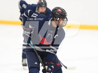 Thumbnail 1 in Kent vs. Berkshire (Avon Christmas Classic 5th Place) photogallery.