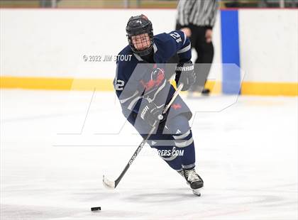 Thumbnail 2 in Kent vs. Berkshire (Avon Christmas Classic 5th Place) photogallery.