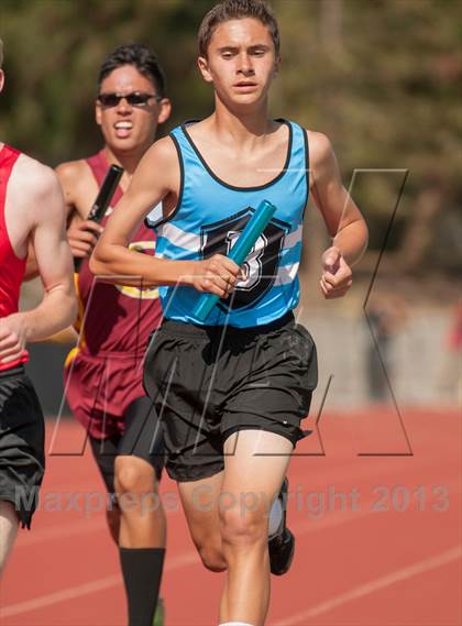 Thumbnail 2 in Ventura County Track and Field Championships photogallery.