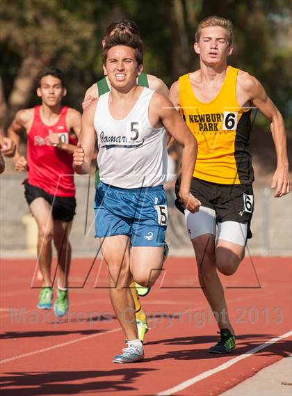 Thumbnail 2 in Ventura County Track and Field Championships photogallery.