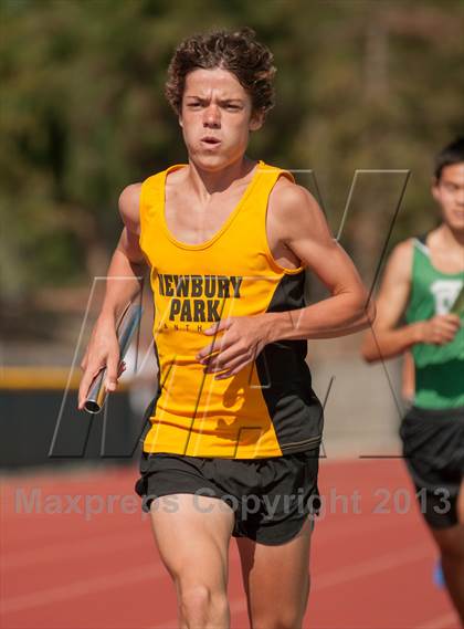 Thumbnail 1 in Ventura County Track and Field Championships photogallery.