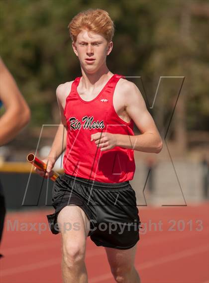 Thumbnail 3 in Ventura County Track and Field Championships photogallery.