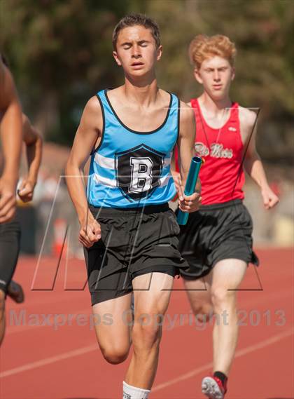 Thumbnail 2 in Ventura County Track and Field Championships photogallery.