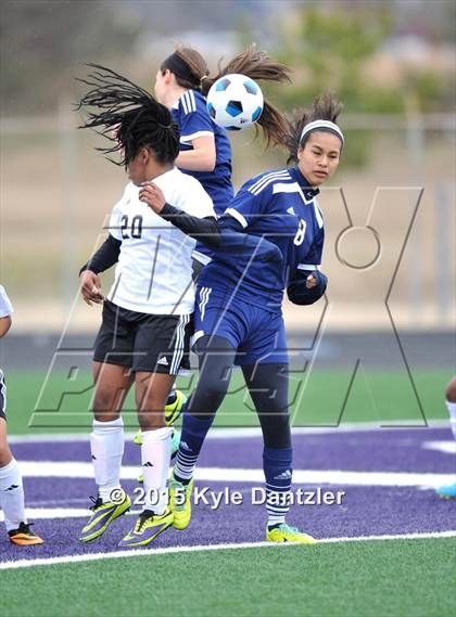 Thumbnail 3 in Ferris vs. Paris (Bonham Tournament) photogallery.
