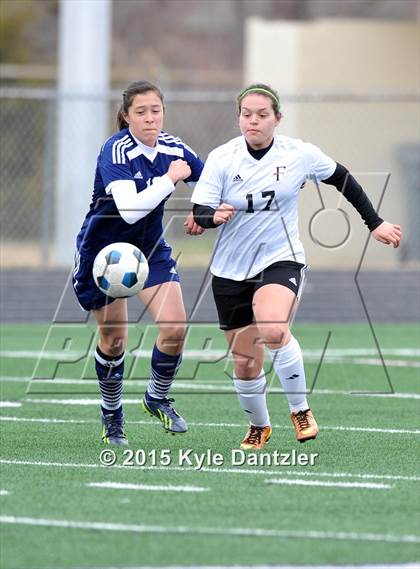 Thumbnail 1 in Ferris vs. Paris (Bonham Tournament) photogallery.