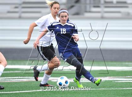 Thumbnail 3 in Ferris vs. Paris (Bonham Tournament) photogallery.