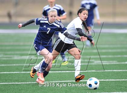 Thumbnail 3 in Ferris vs. Paris (Bonham Tournament) photogallery.