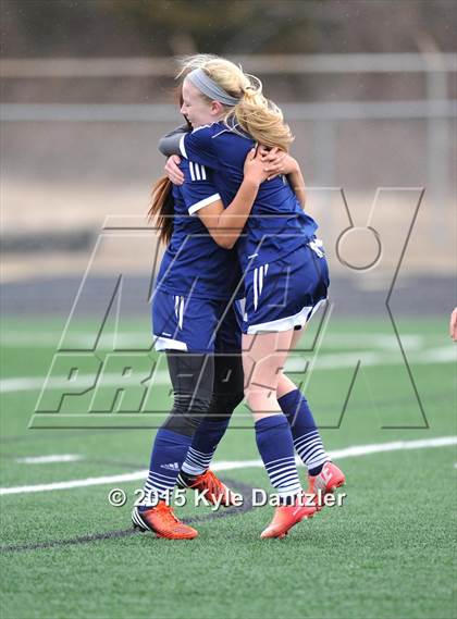 Thumbnail 2 in Ferris vs. Paris (Bonham Tournament) photogallery.