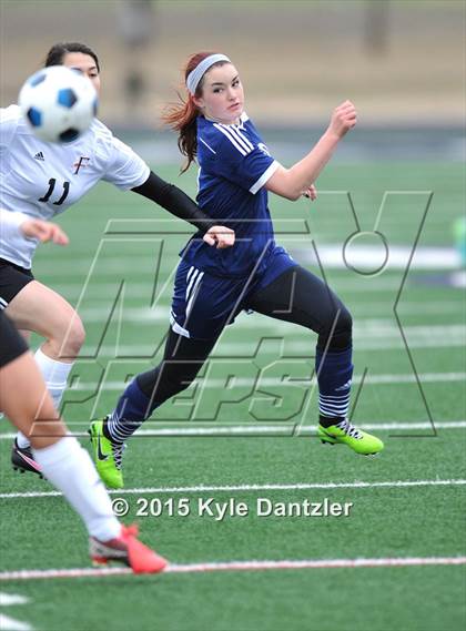 Thumbnail 3 in Ferris vs. Paris (Bonham Tournament) photogallery.