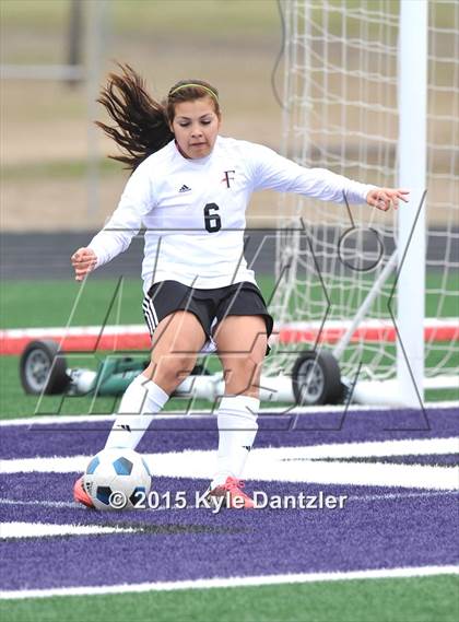Thumbnail 2 in Ferris vs. Paris (Bonham Tournament) photogallery.