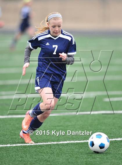 Thumbnail 3 in Ferris vs. Paris (Bonham Tournament) photogallery.