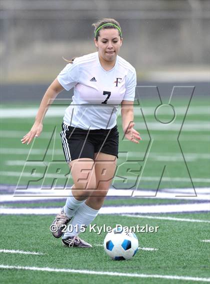 Thumbnail 3 in Ferris vs. Paris (Bonham Tournament) photogallery.