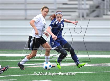 Thumbnail 2 in Ferris vs. Paris (Bonham Tournament) photogallery.